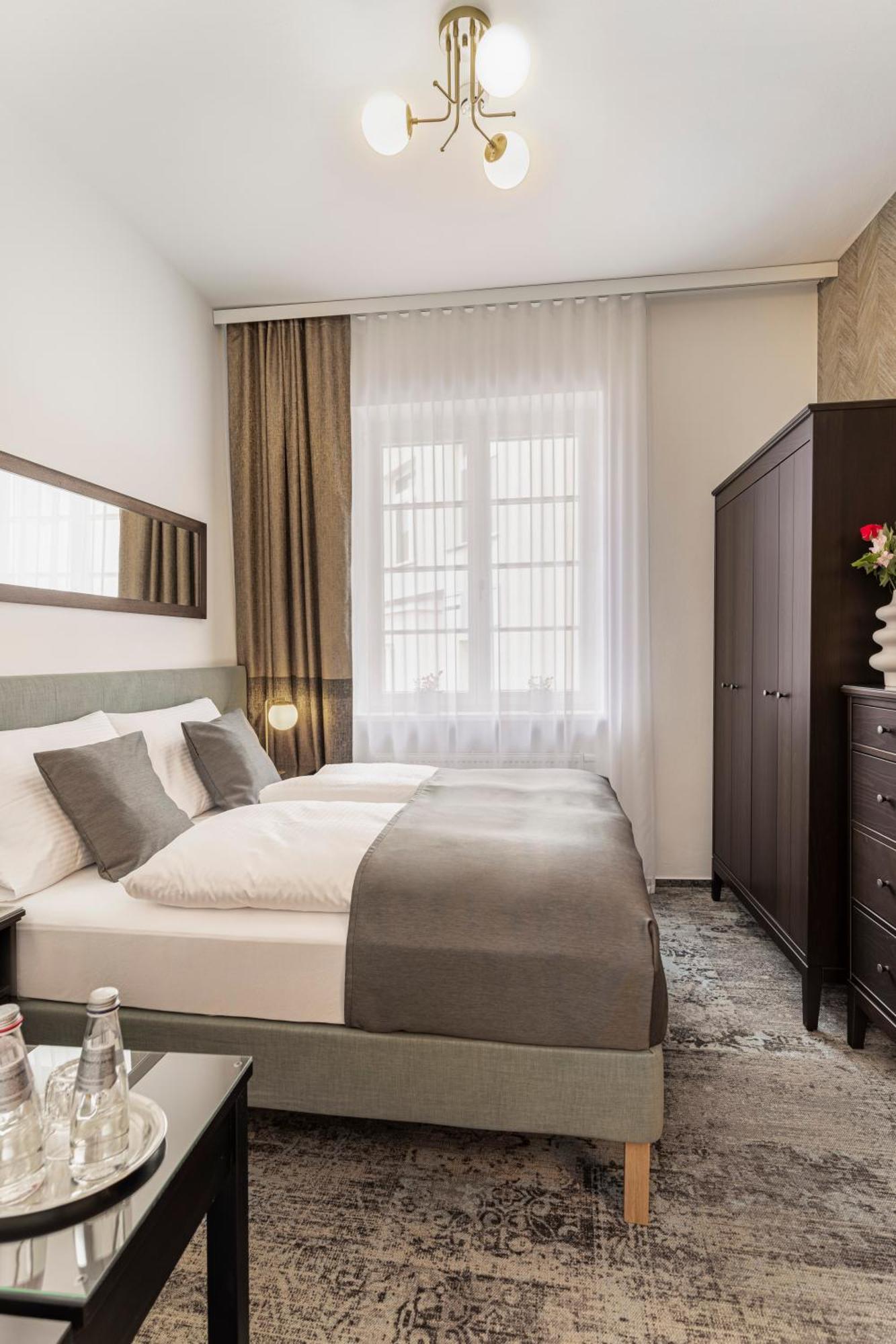 Wellness Hotel Smaragd Piestany Luaran gambar