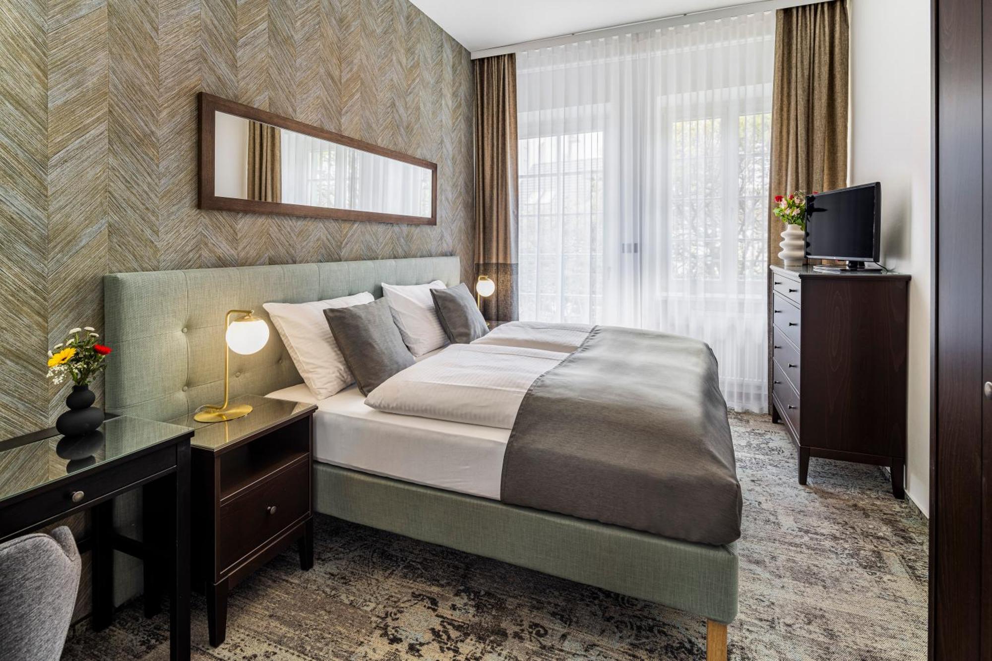 Wellness Hotel Smaragd Piestany Luaran gambar